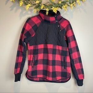 Abercrombie & Fitch red and black plaid pull over sweatshirt